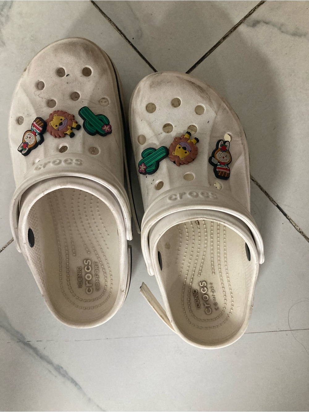 CROCS Kids White Clog Sandals with Playful Charms